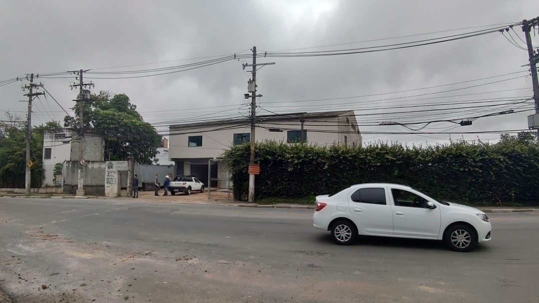 #709 - Galpão para Venda em Barueri - SP