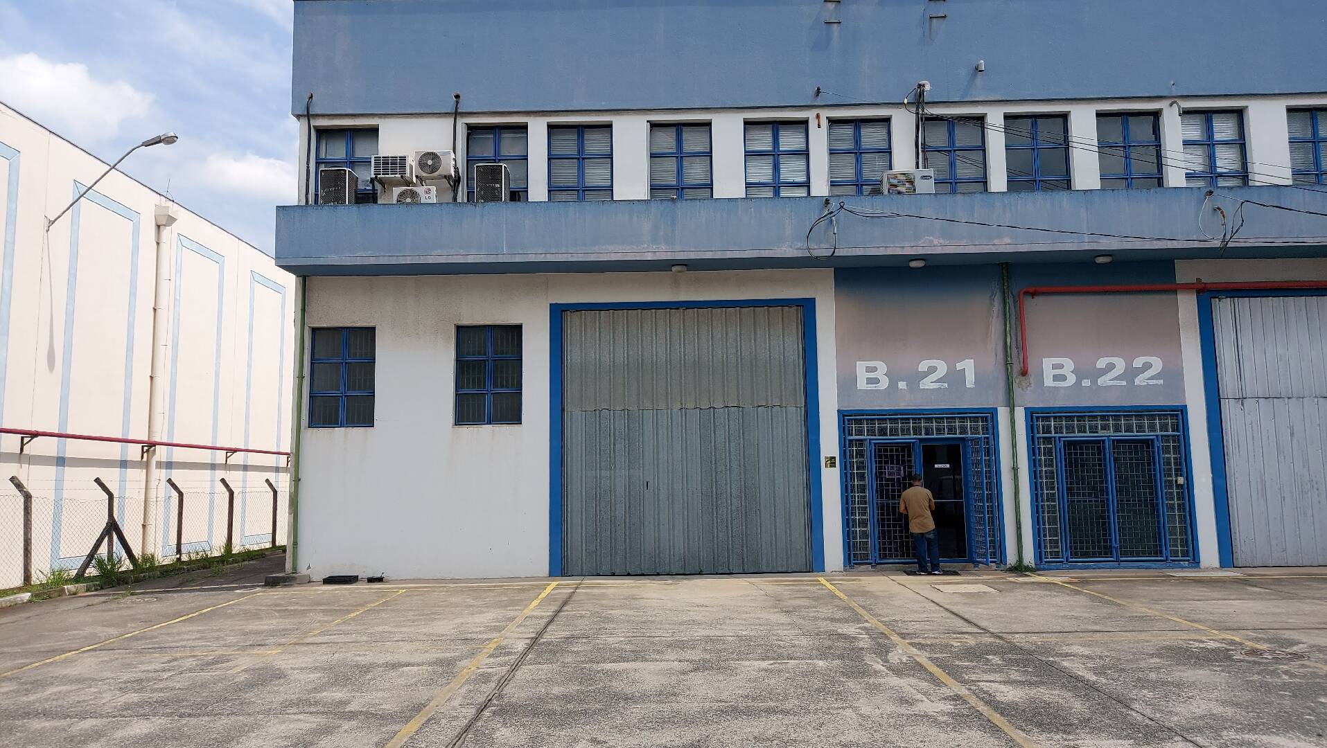 #884 - Galpão para Locação em Barueri - SP