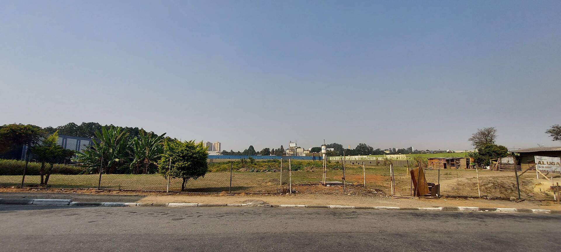 #916 - Área para Locação em Barueri - SP