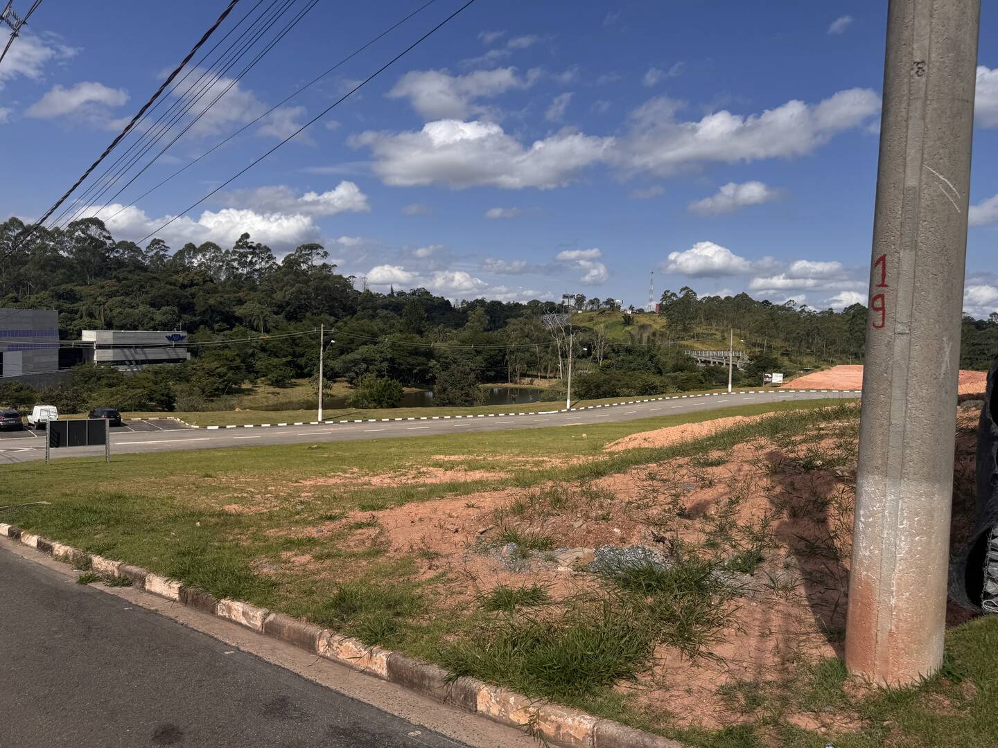#1218 - Terreno em condomínio para Venda em Vargem Grande Paulista - SP