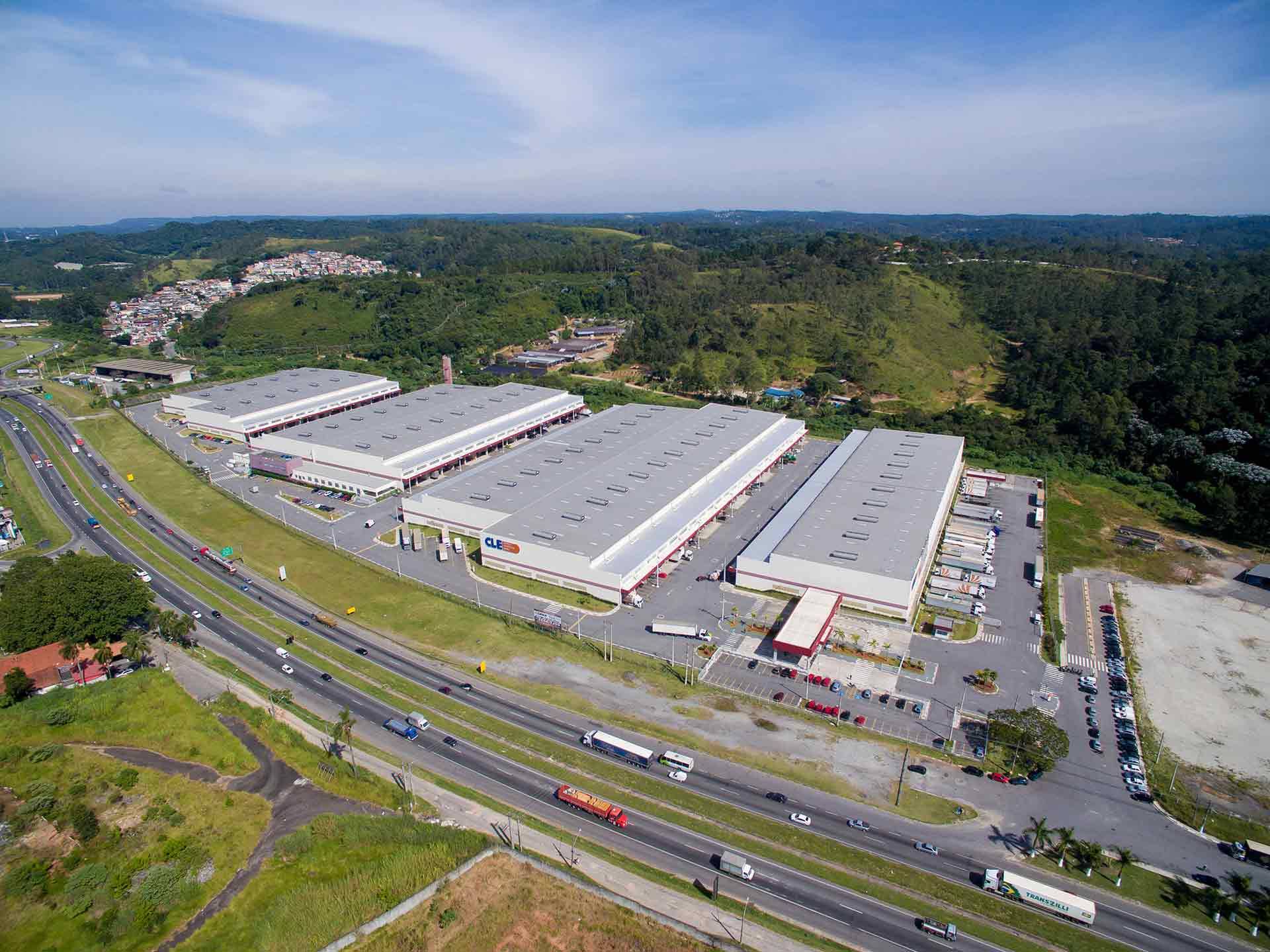 #1237 - Galpão para Locação em Embu das Artes - SP