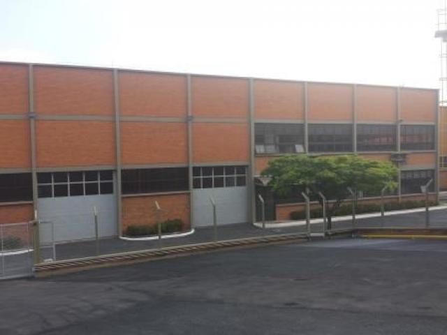#761 - Galpão para Locação em Barueri - SP