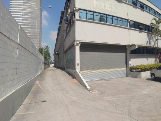 #767 - Galpão para Locação em Barueri - SP