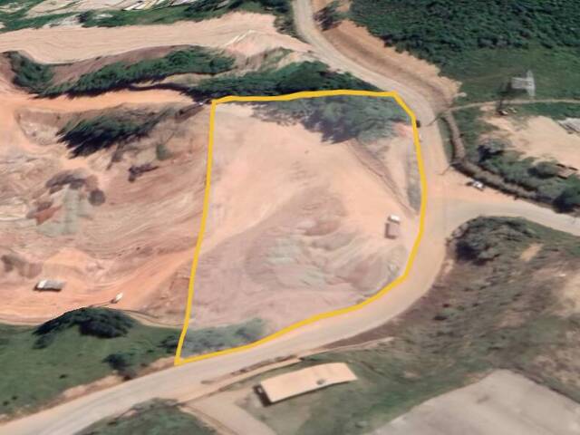 Terreno para Venda em Santana de Parnaíba - 5