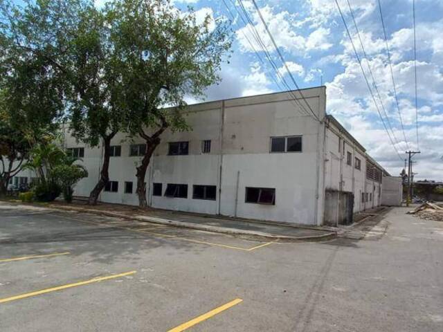 #1009 - Galpão para Locação em Barueri - SP