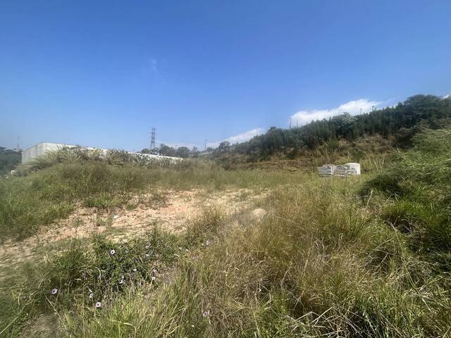 Terreno para Venda em Jandira - 4