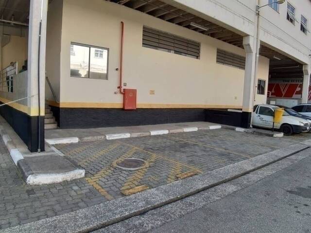 Galpão para Locação em Jandira - 5