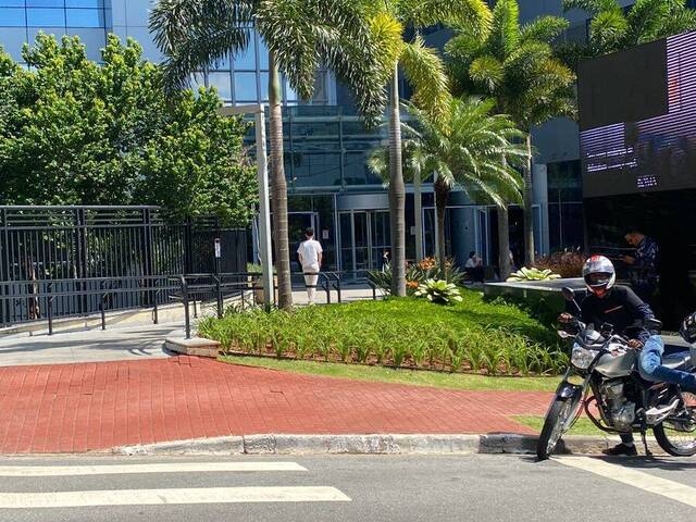 #1131 - Conjunto Comercial para Venda em Barueri - SP