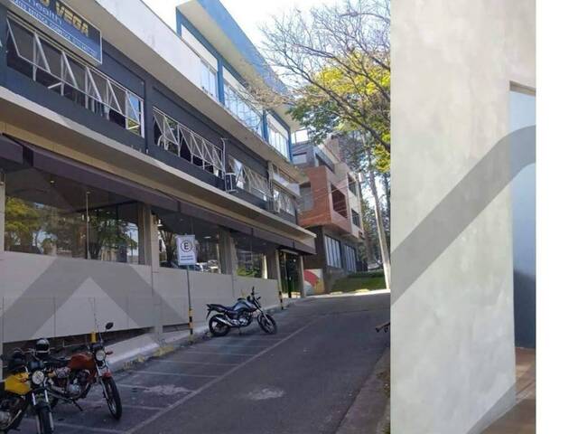 Prédio comercial para Venda em Santana de Parnaíba - 4