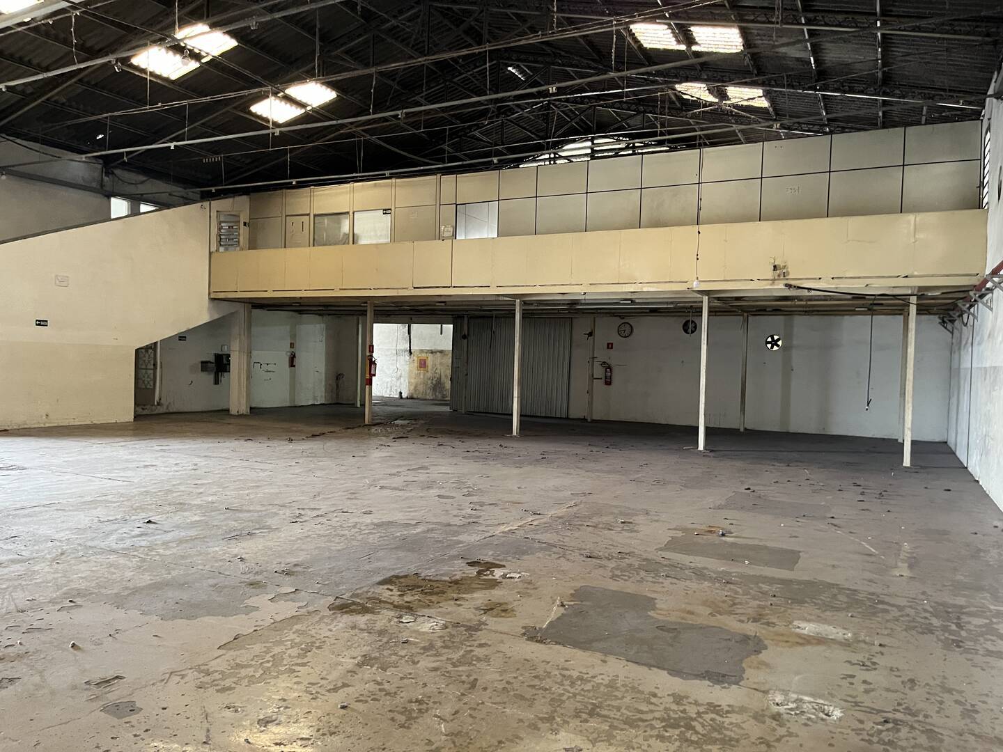 Depósito-Galpão, 1350 m² - Foto 17