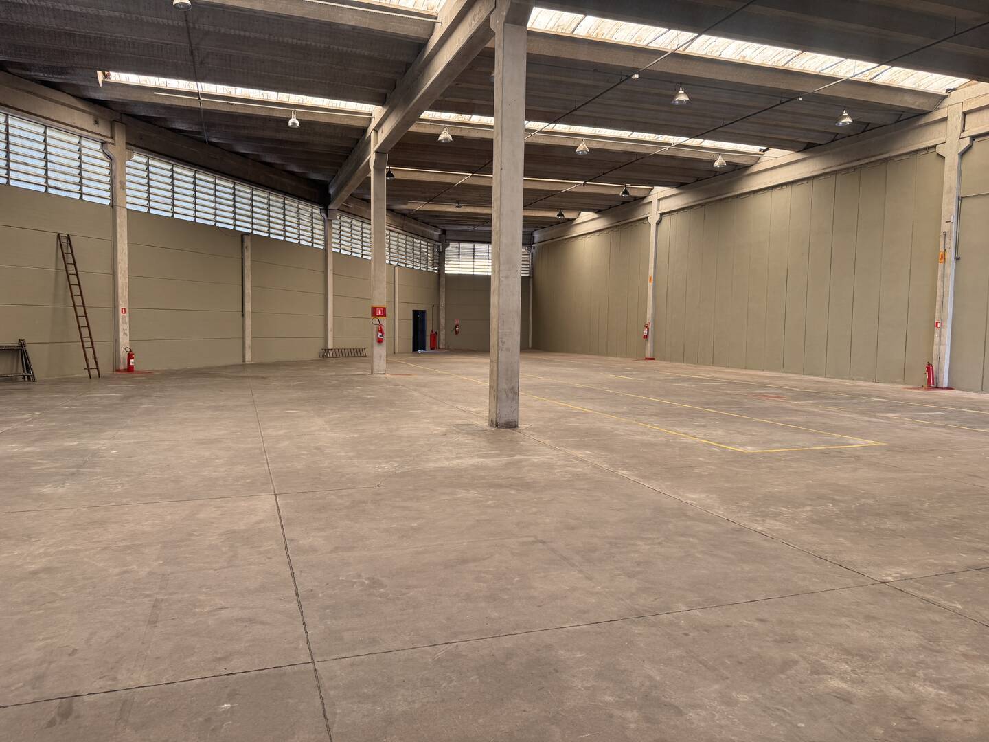 Depósito-Galpão, 1640 m² - Foto 23